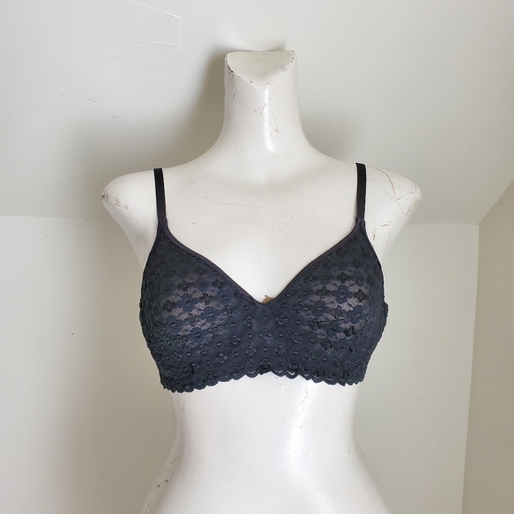 Olga Black Soft Cup Bra with Floral Lace Detail Underwire Bra size 36B - Picture 1 of 7